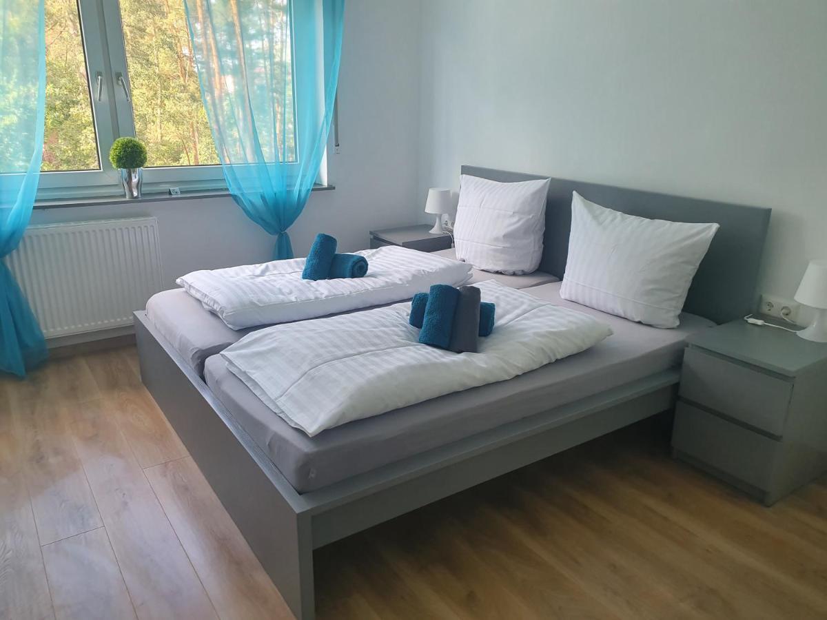 Gaestehaus Am Heuss-Platz Erlangen Bagian luar foto